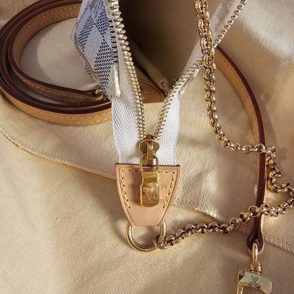 SOLD!!! Do not buy.Louis Vuitton Eva Damier Azur crossbody - Picture 10 of 15